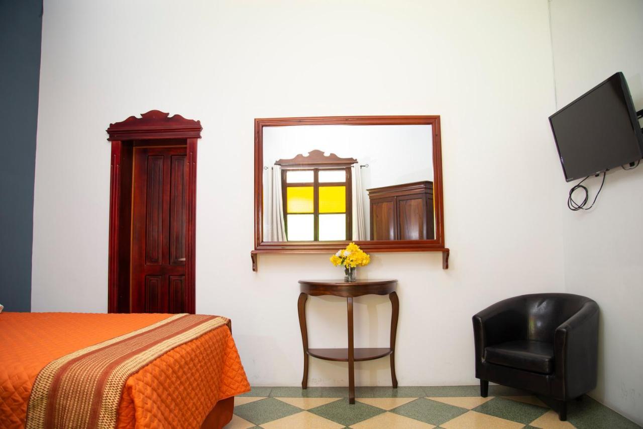 Hotel Casa Salome Guatemala City Exterior foto